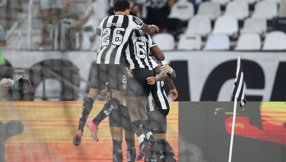 Copa do Brasil: Botafogo goleia e encaminha classificação para oitavas