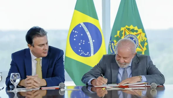 Decreto define medicina, direito e odonto como cursos presenciais