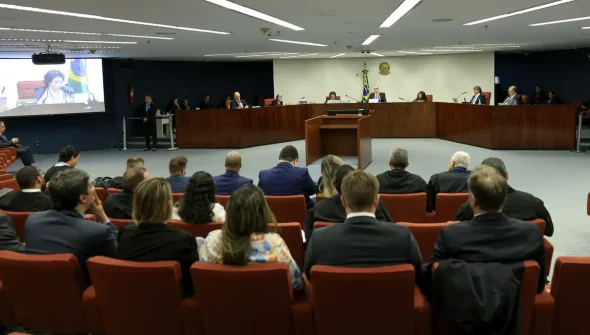 Ex-diretor da PRF confirma blitz na eleição, mas nega viés político