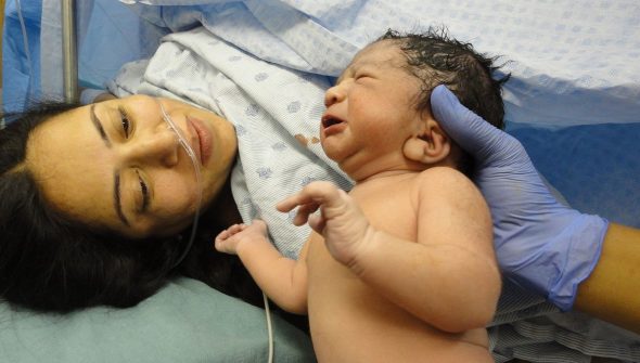 Hoje é Dia: combate à mortalidade materna e ao glaucoma são destaques