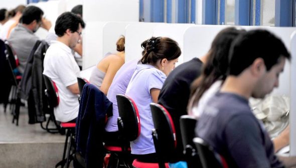 MEC prorroga até sexta inscrições de cursinhos populares