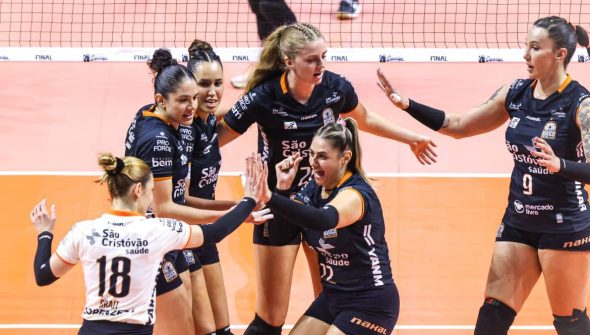 Osasco garante título da Superliga Feminina de vôlei