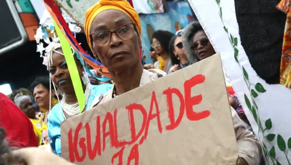 Quase 85% da população preta afirma ter sofrido discriminação racial