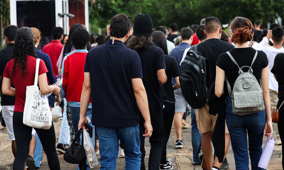OAB Barro Preto - Estudantes têm até as 23h59 desta sexta para fazer a inscrição no Enem