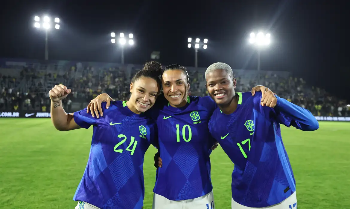 OAB Barro Preto - Seleção feminina assume quarta posição do ranking da Fifa