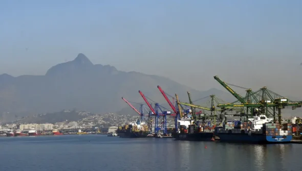 Balança comercial tem superávit mais baixo em três anos