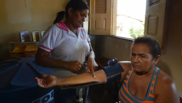 Um terço dos médicos deixou Atenção Primária à Saúde entre 2022 e 2024