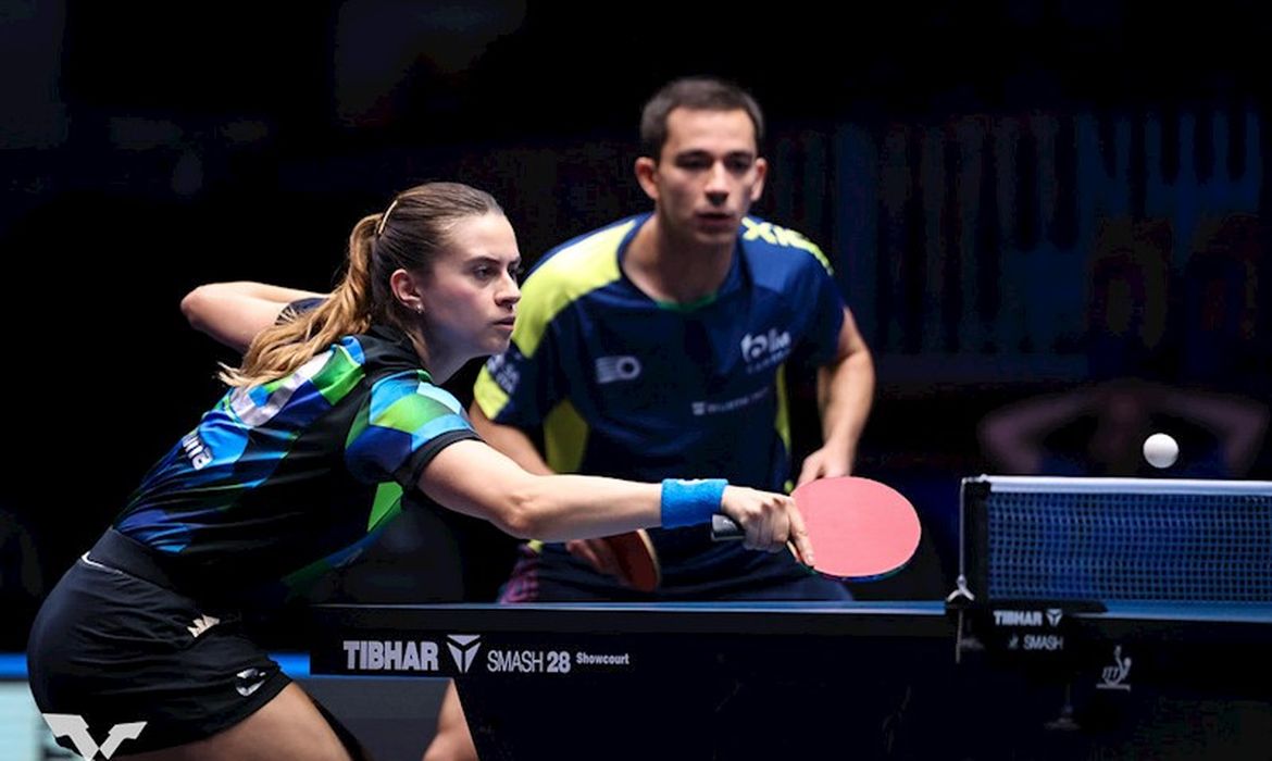 OAB Barro Preto - Calderano e Bruna Takahashi vão às quartas em torneio na Eslovênia