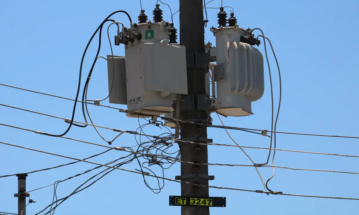 OAB Barro Preto - RJ: ação contra furto de cabos elétricos cumpre 35 mandados no estado