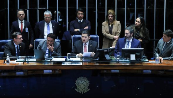 Senado aprova aumento do número de deputados federais para 531