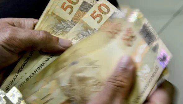 Beneficiários com NIS de final 6 recebem Bolsa Família nesta terça