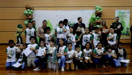 Educação ambiental: alunos da Dona Santinha concluem PROGEA