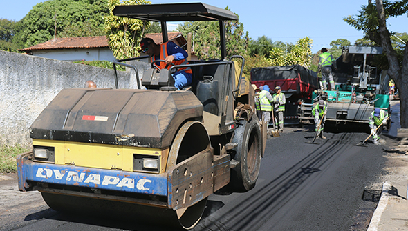 Lagoa Santa intensifica recapeamento asfáltico em vários bairros da cidade