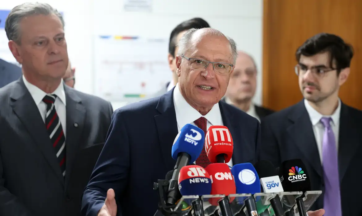 OAB Barro Preto - Alckmin diz que governo tentará acordo antes do prazo para tarifaço
