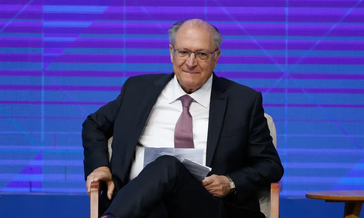 OAB Barro Preto - Taxação é grande equívoco dos EUA contra o Brasil, diz Alckmin