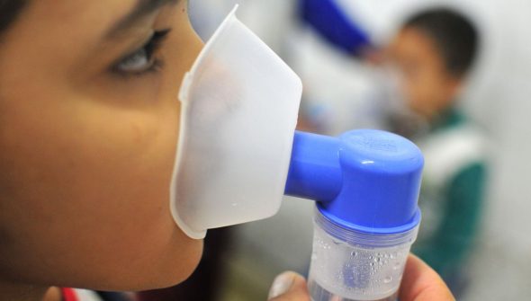Internações por síndrome respiratória grave continuam altas no Rio