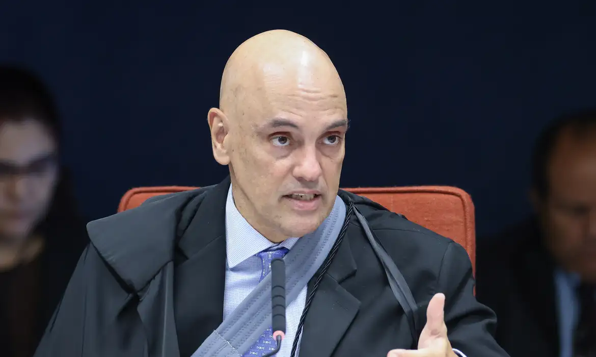 OAB Barro Preto - Moraes decide não prender Bolsonaro por descumprimento de cautelar