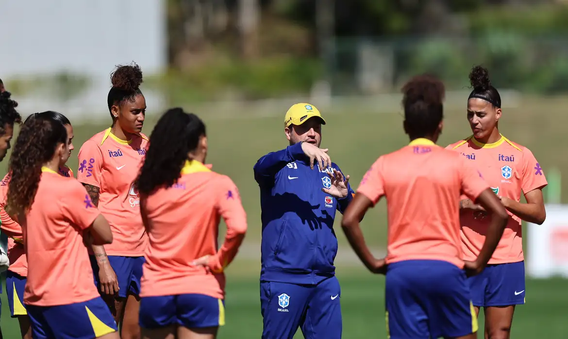 OAB Barro Preto - Arthur Elias admite favoritismo do Brasil na Copa América