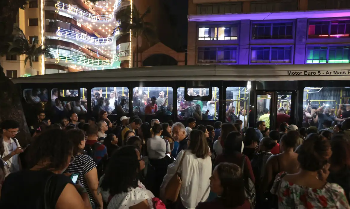 OAB Barro Preto - São Paulo e Baixada Santista registram 600 ataques a ônibus