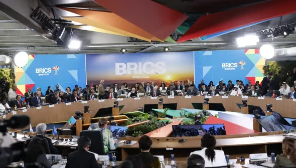Brics aprova parceria para eliminar doenças socialmente determinadas