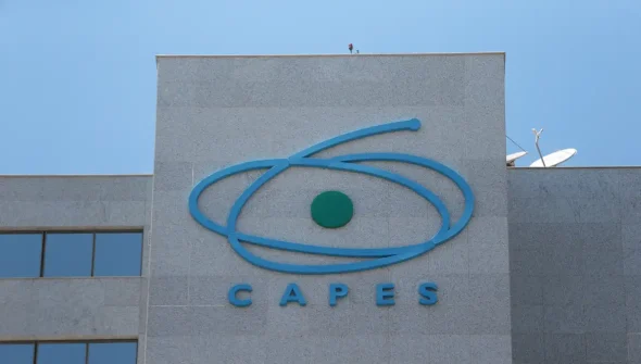 Capes: 96 brasileiros desistiram de doutorado sanduíche nos EUA