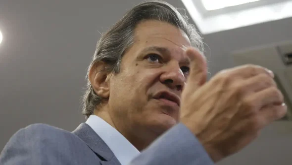 Haddad elogia retirada do ressarcimento do INSS do arcabouço fiscal