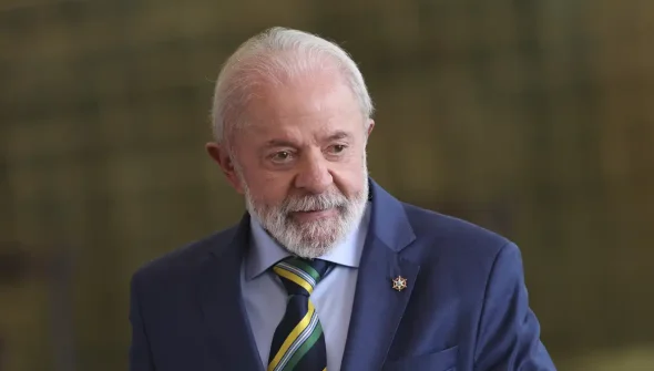 Brasil responderá tarifaço dos EUA com lei de reciprocidade, diz Lula