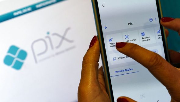 Número de pessoas que acessam banco online cresce 22 milhões em 2 anos