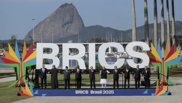 Sanção de Trump contra Brasil é chantagem política e mira o Brics