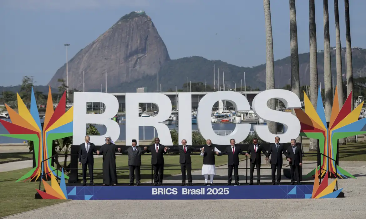 OAB Barro Preto - Sanção de Trump contra Brasil é chantagem política e mira o Brics