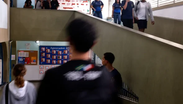 Escolas do Rio terão programa para prevenir violência contra meninas