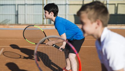 Inscrições abertas para aulas gratuitas de Futsal e Tênis em Lagoa Santa