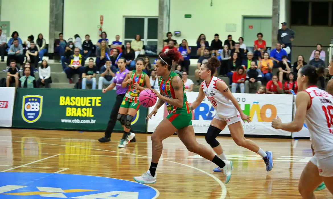 OAB Barro Preto - Sampaio Basquete e Sesi Araraquara disputam quarto jogo da final