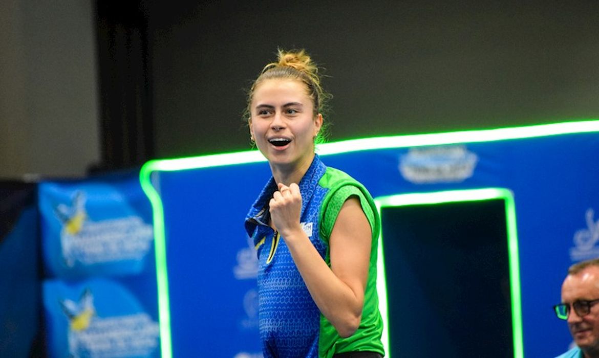 OAB Barro Preto - Takahashi bate australiana em estreia no Europe Smash de tênis de mesa