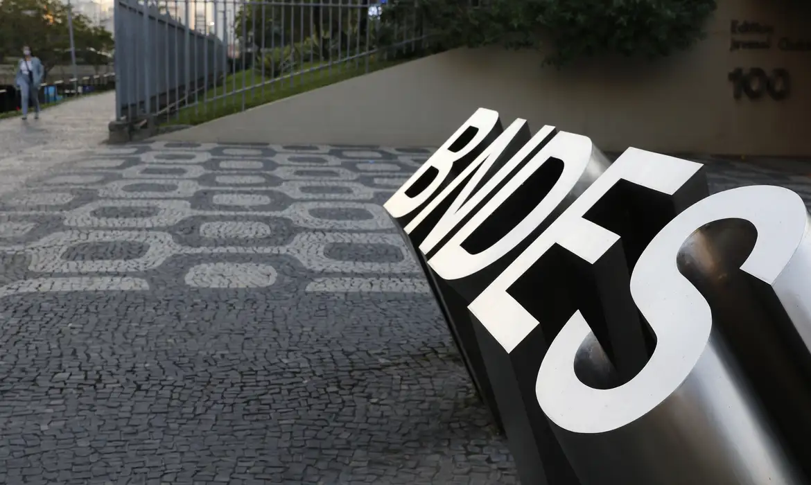 OAB Barro Preto - BNDES usará ao menos R$ 100 bi para financiar iniciativas ambientais