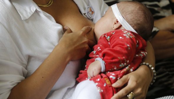 Campanha Mundial de Amamentação promove a preservação da vida