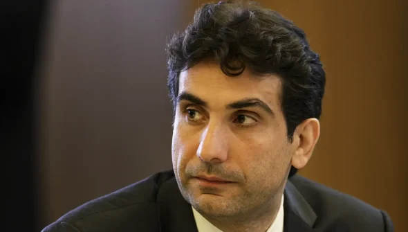 Pix deve permanecer sob gestão pública, diz Galípolo