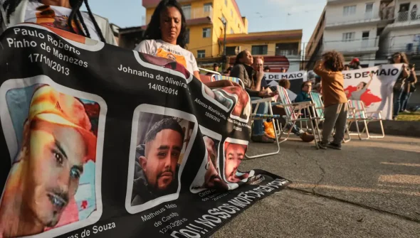 Familiares e movimentos fazem ato pelos 10 anos da chacina de Osasco