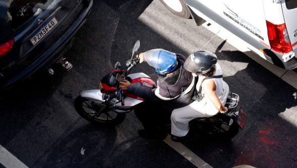 Transporte público melhor pode reduzir mortes em motos, diz Senatran