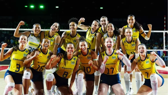 Vôlei: Brasil permanece com 100% de aproveitamento no Mundial