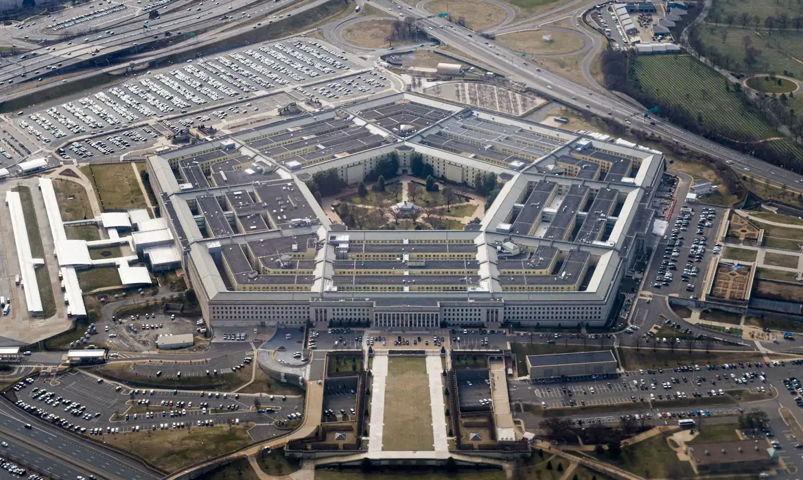 OAB Barro Preto - Pentágono exige que jornalistas submetam reportagens a sua aprovação