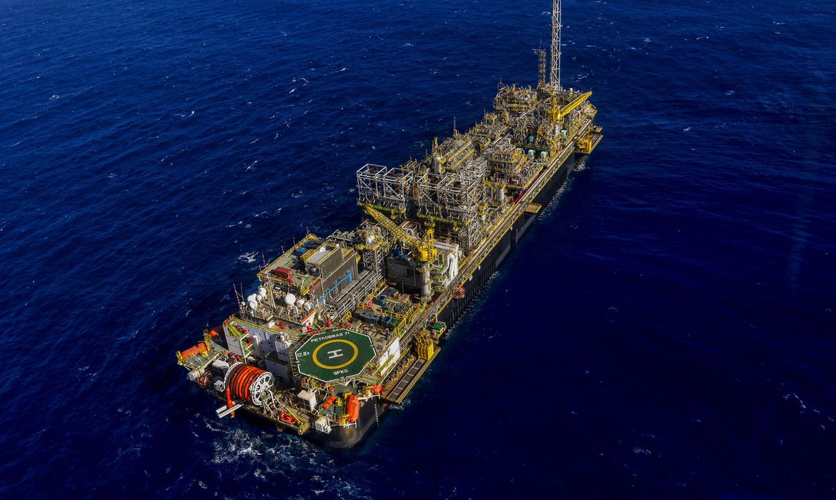 OAB Barro Preto - Pré-Sal Petróleo prorroga leilão dos campos de Mero, Tupi e Atapu