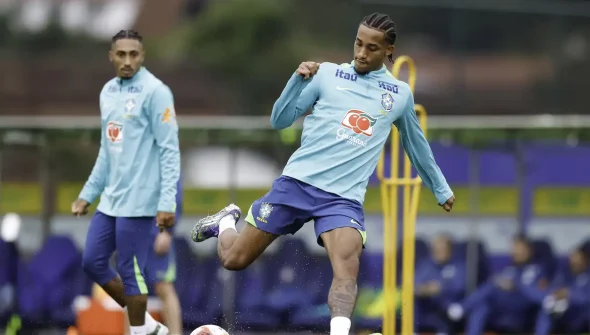 Brasil enfrenta Bolívia em seu último compromisso pelas Eliminatórias