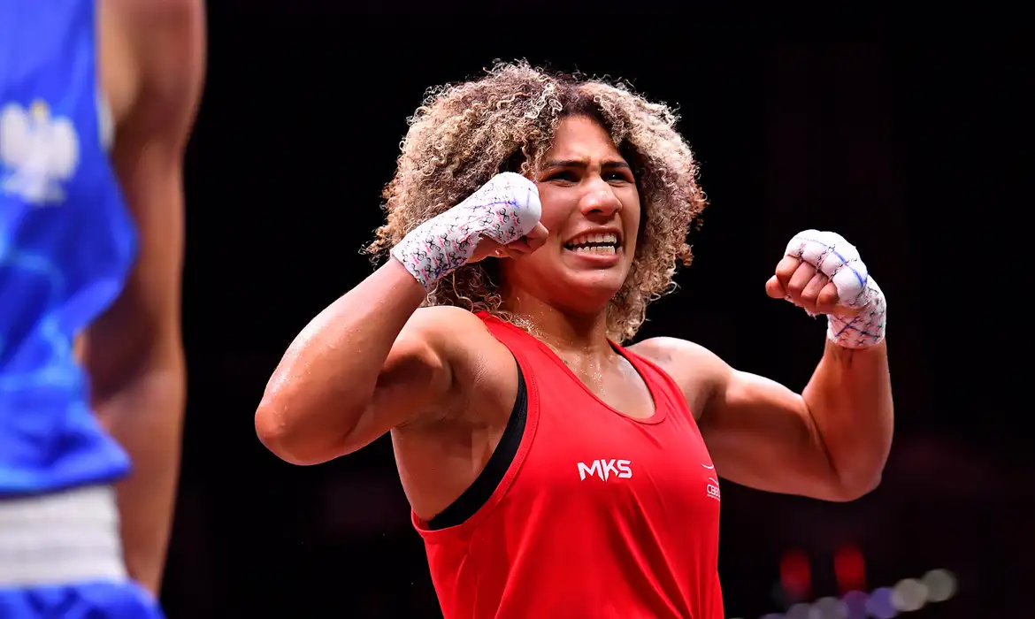 OAB Barro Preto - Rebeca Lima é campeã mundial de boxe em Liverpool