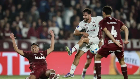 Fluminense sai em desvantagem diante do Lanús na Copa Sul-Americana