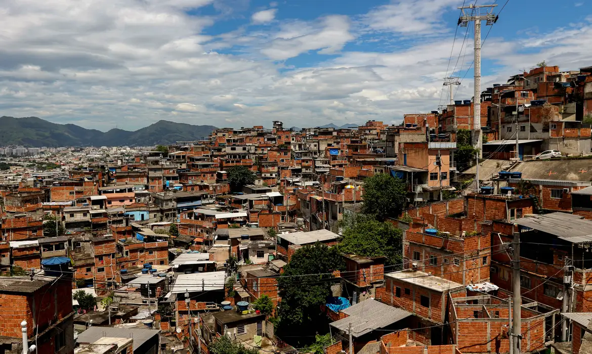 OAB Barro Preto - Curso capacita jovens de favelas para produzir conteúdo nas redes
