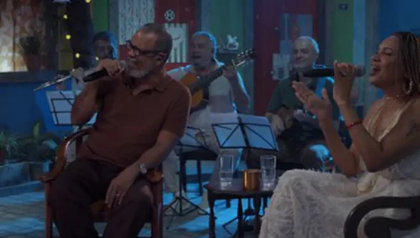 Teresa Cristina recebe Marquinho China no programa Samba na Gamboa