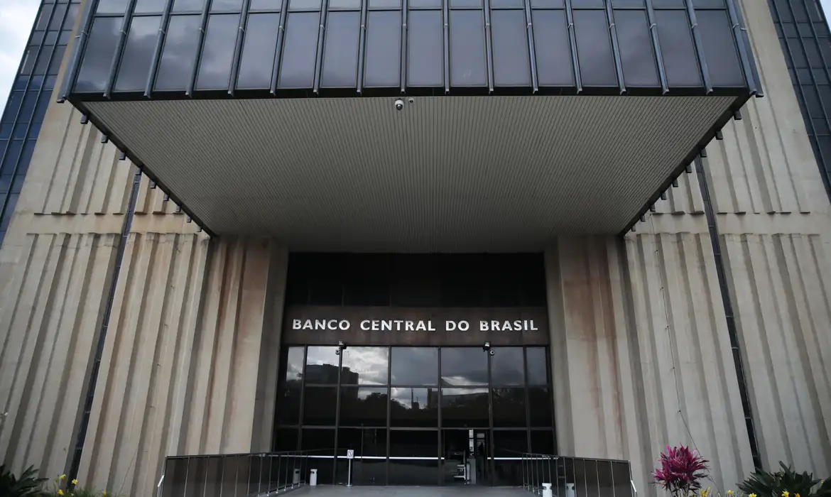 OAB Barro Preto - Copom inicia reunião nesta terça para definir taxa básica de juros