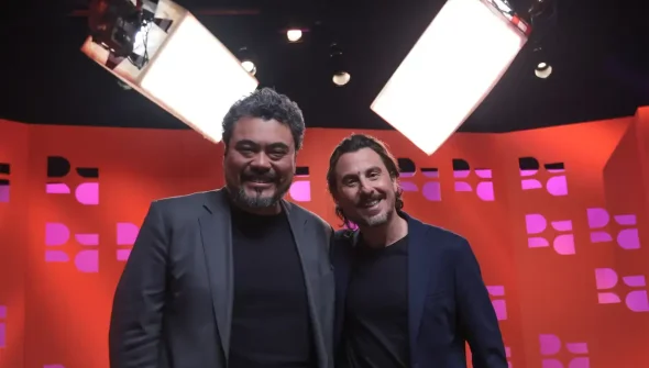 DR com Demori recebe Leonardo Sakamoto na TV Brasil nesta terça