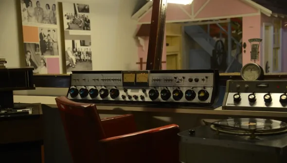 Programação especial nesta sexta-feira marca 89 anos da Rádio Nacional